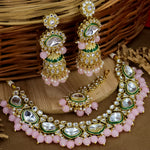 Load image into Gallery viewer, Yusra Choker Set With Jhumka And Mangtika
