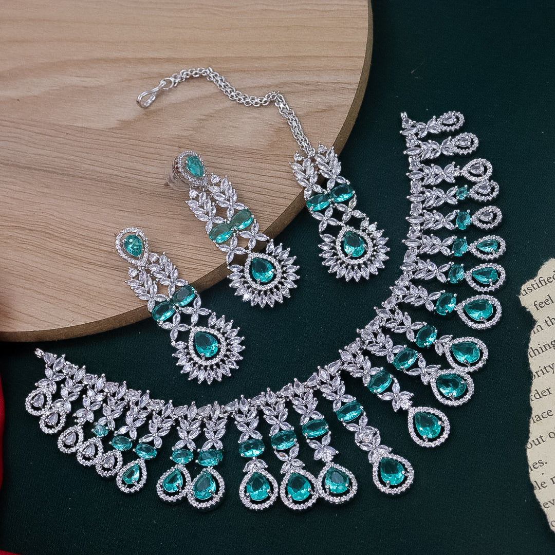Designer AD Choker With Mangtika