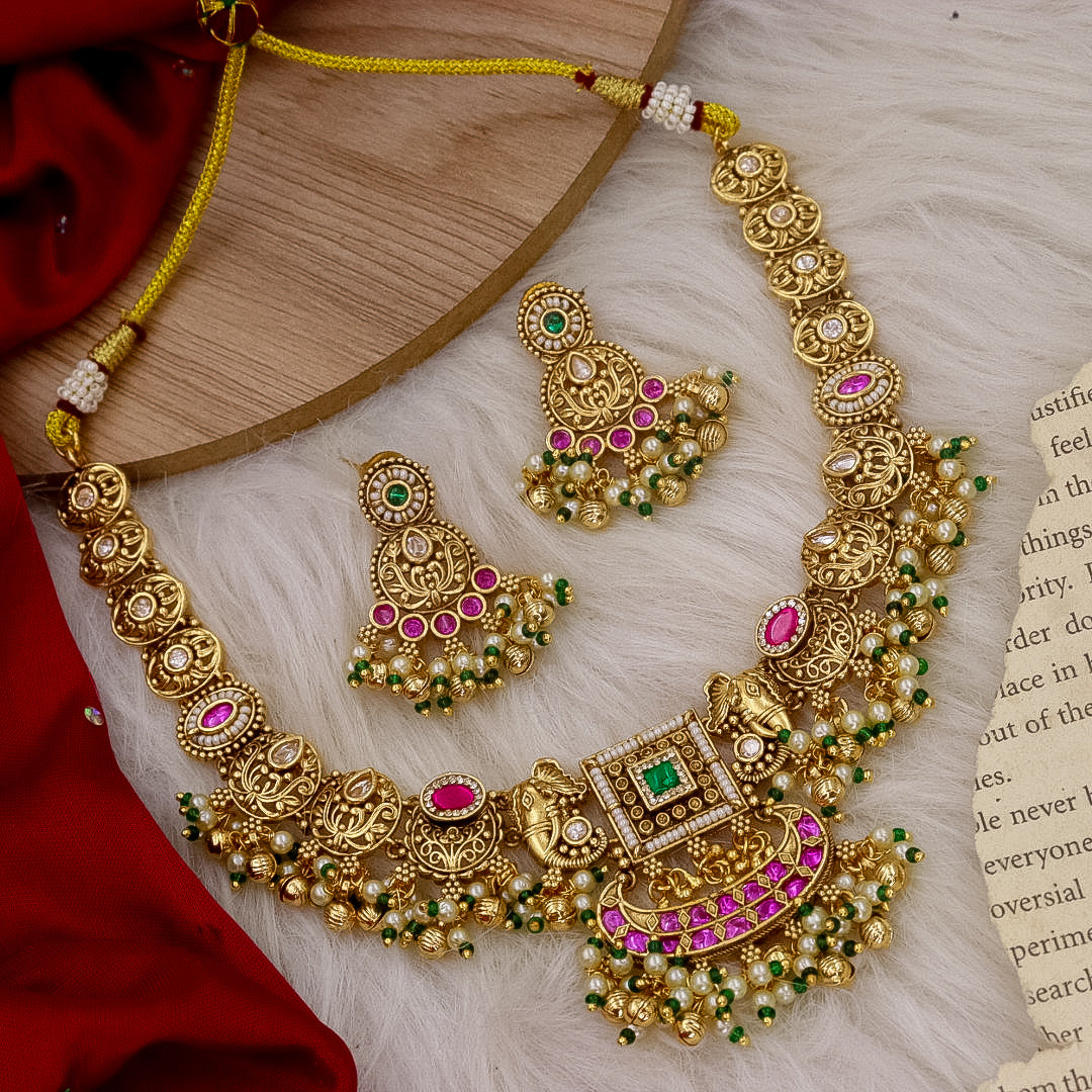 Jina Swaroski Heritage Choker