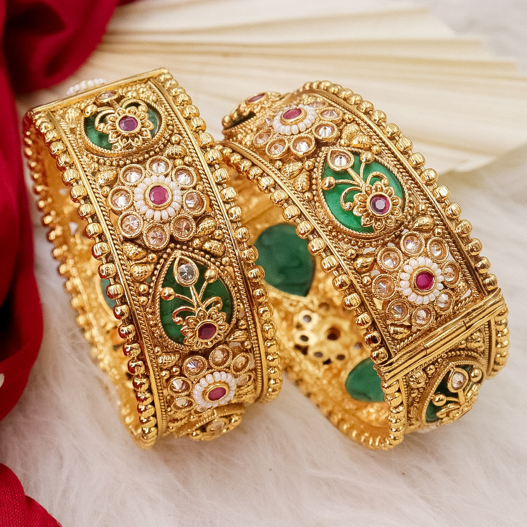 Dhan Heritage Brass kada