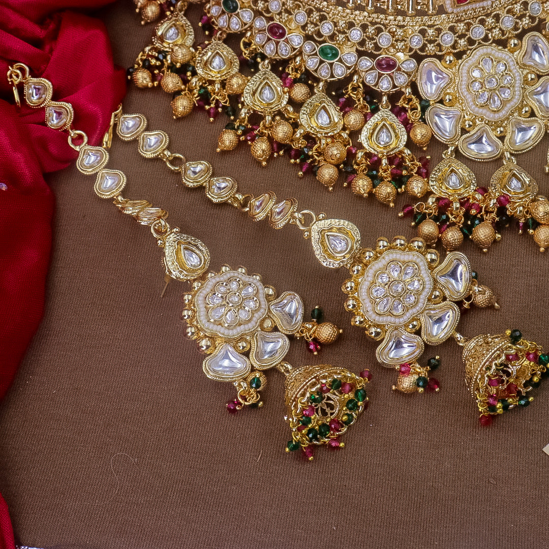 Priti Semi Bridal Rajwadi Copper Choker