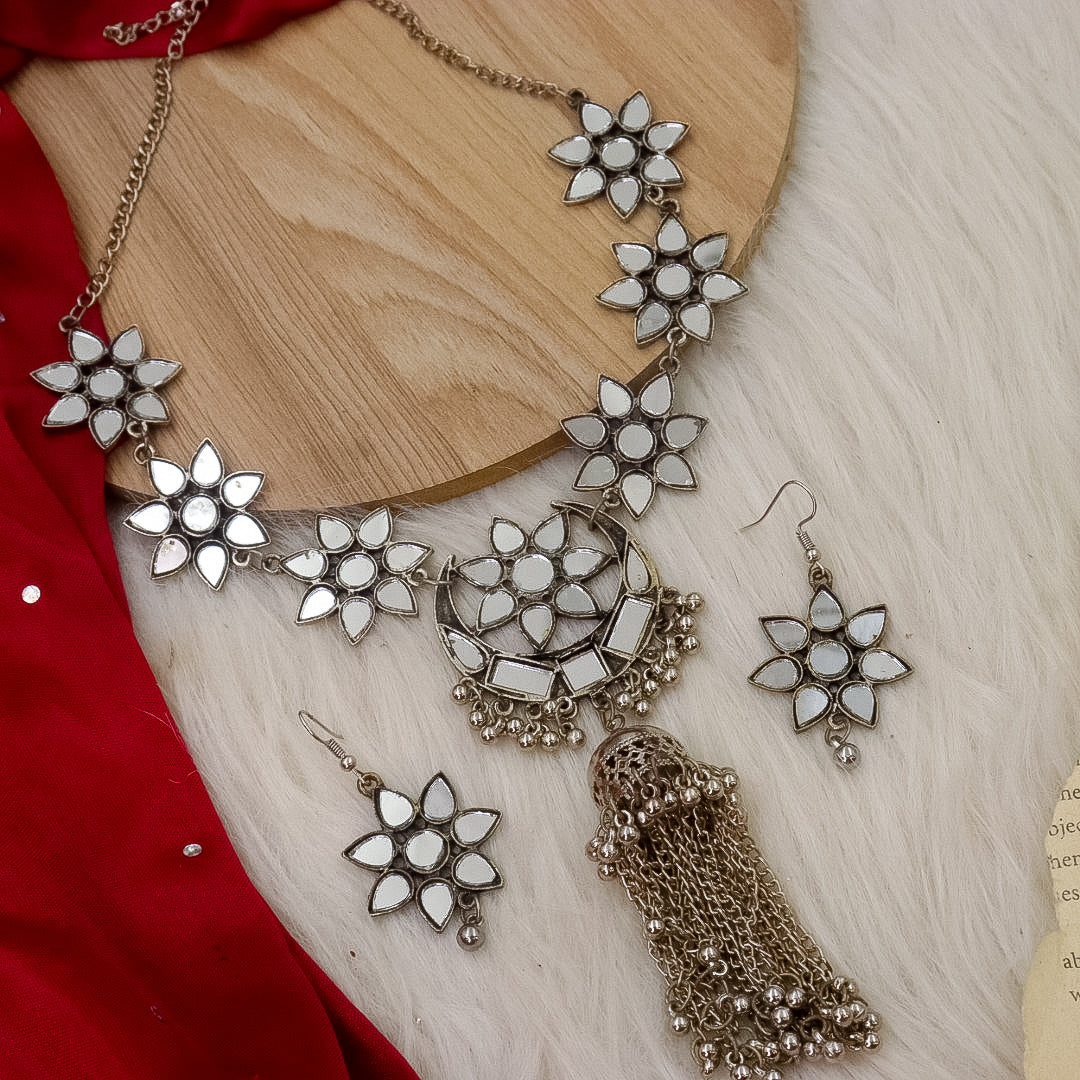 Viana Mirror  Choker