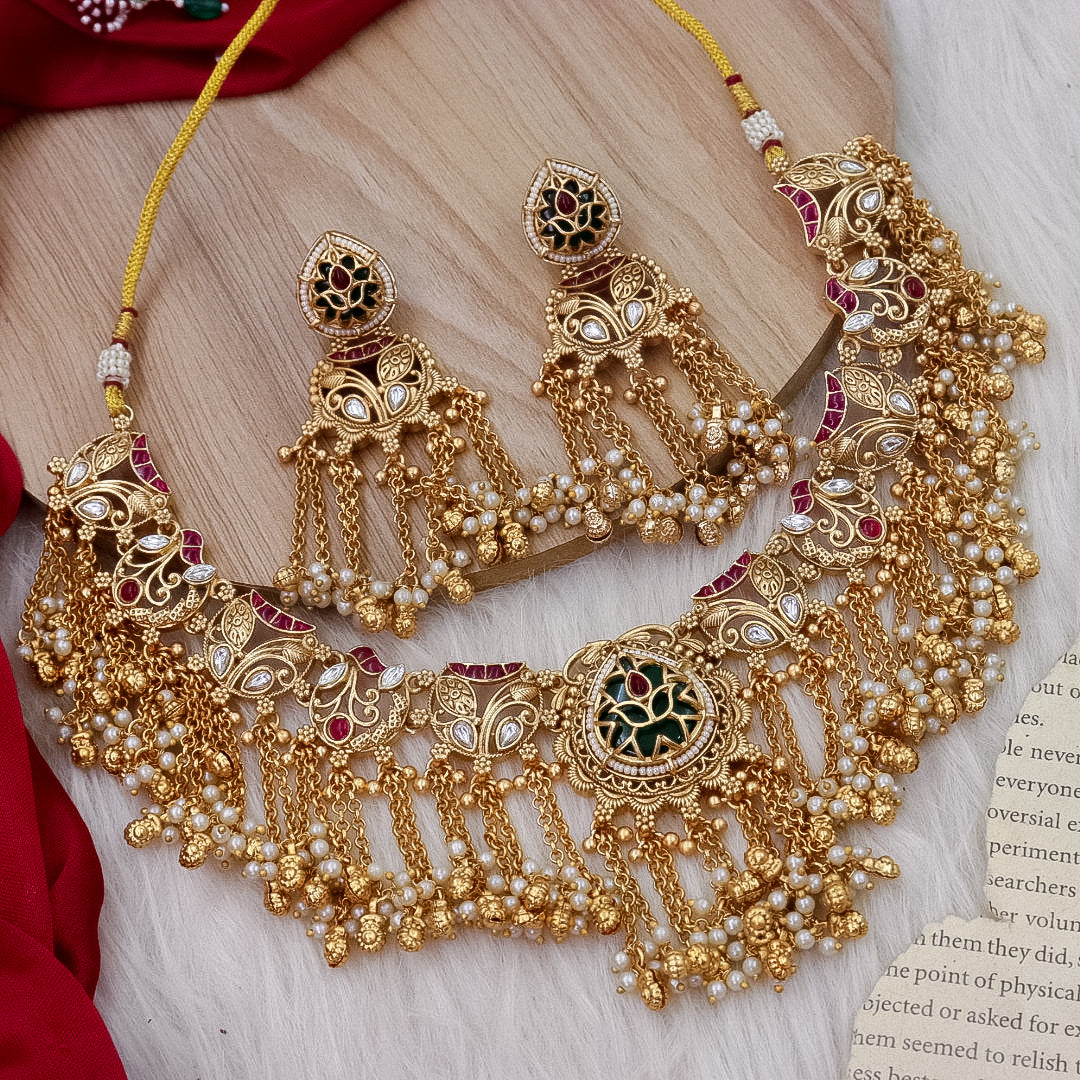 Ulfat Heritage Choker With Latkan