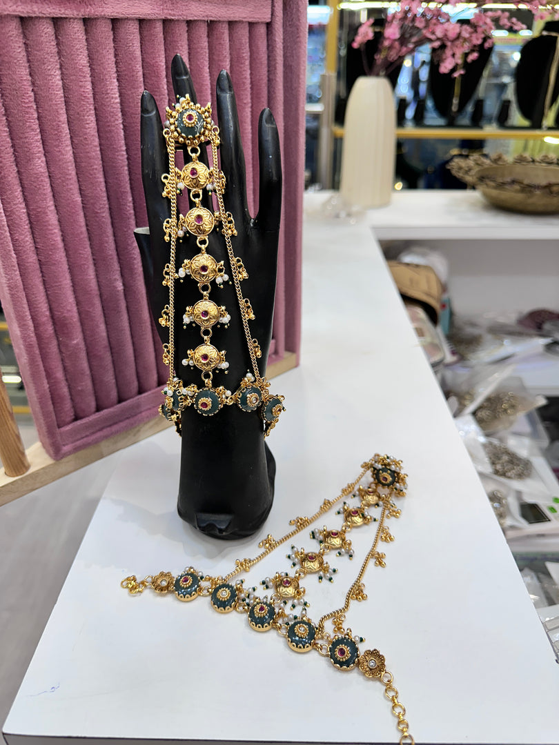 Dipz Heavy Rajwadi Hathpanja