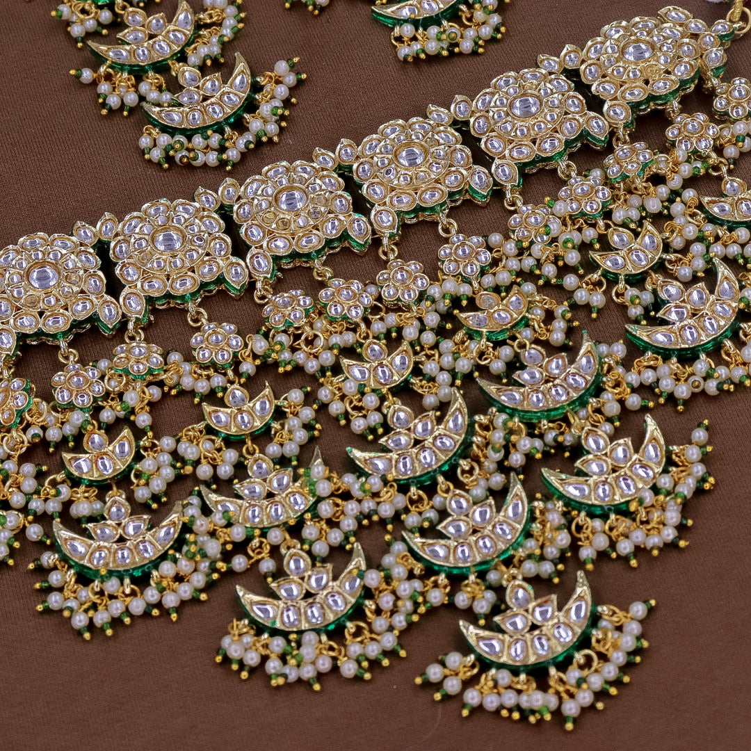 Naintara Premium Pachi Kundan Set