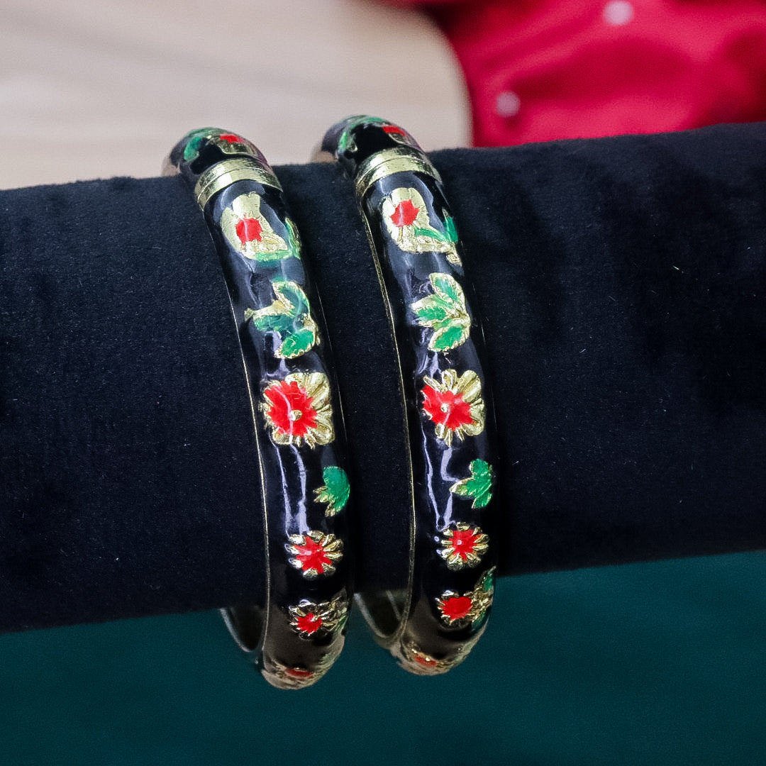 Meenakari Kada