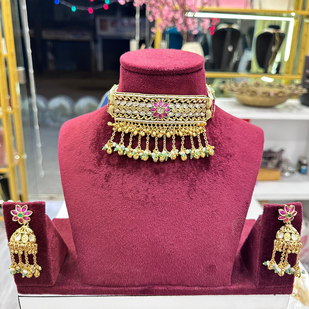 Sanjan Heritage Choker