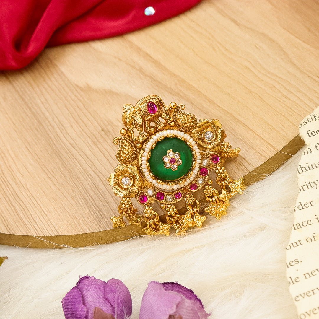 Trendy Heritage Ring