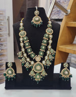 Load image into Gallery viewer, Riya Semi Bridal Necklace Set With Teeka
