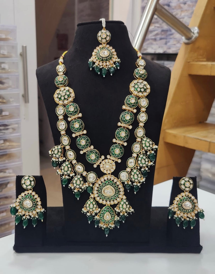 Riya Semi Bridal Necklace Set With Teeka