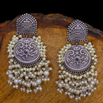 Load image into Gallery viewer, Uneza  Moti  Brass Earrings
