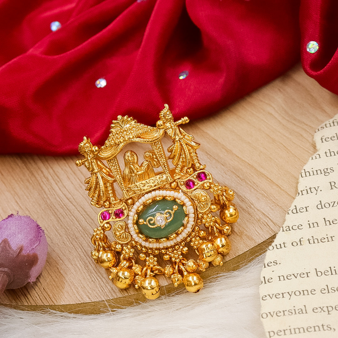 Trendy Heritage Ring