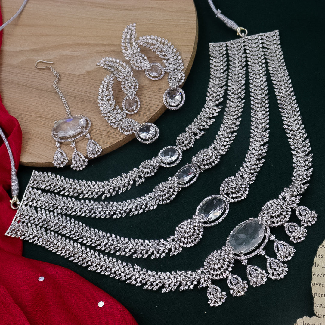 Babita 4 Layer Statement Necklace With Earring And Mangtika