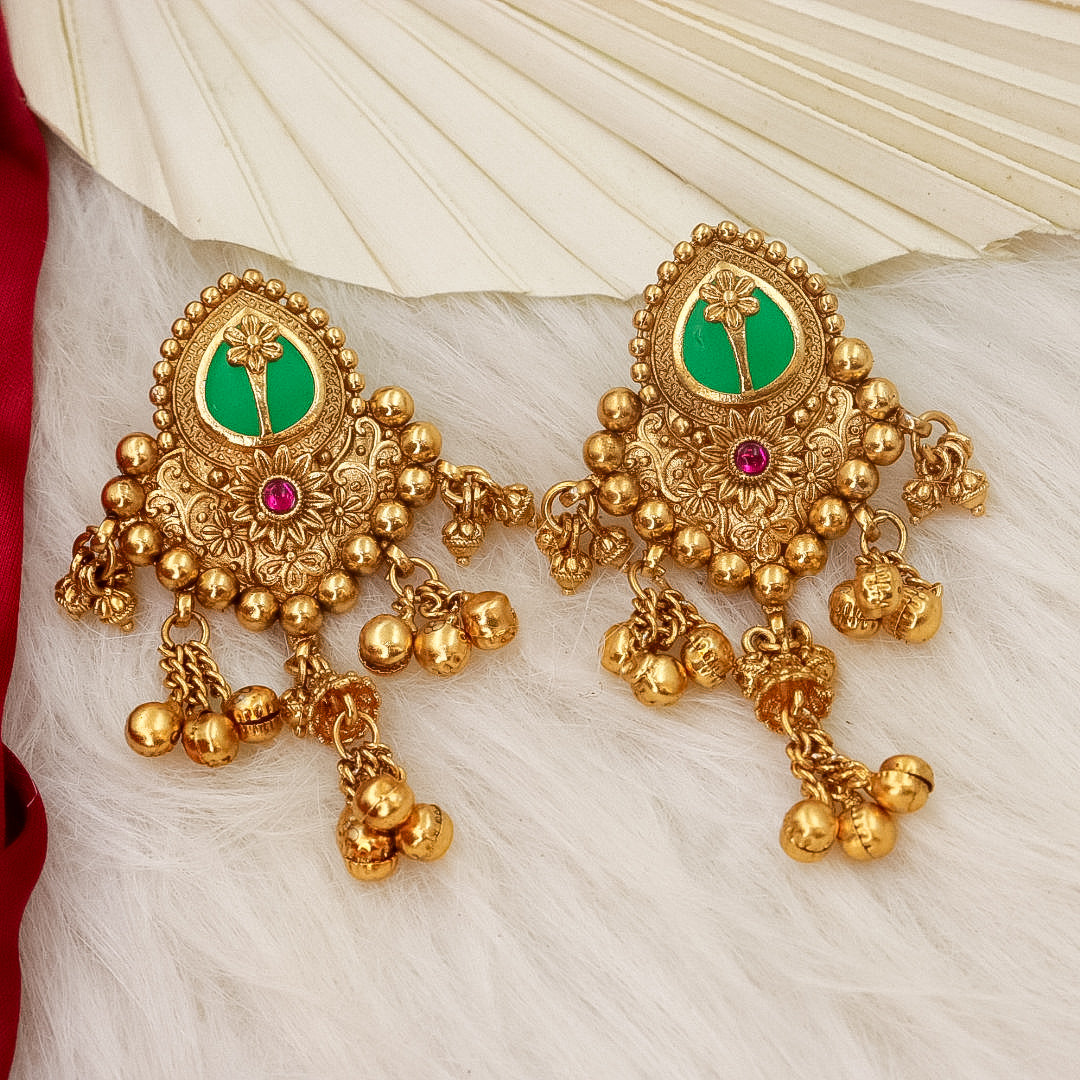 Safiya Kashmiri Heritage  Earrings With Ghungroo Latakan