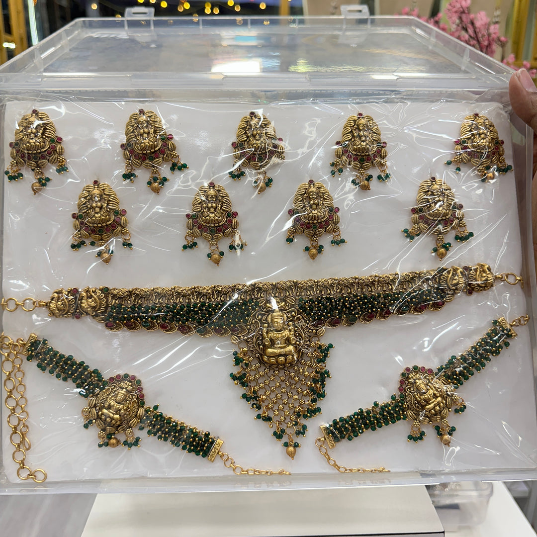 Full Bridal South Indian Set (2Necklace, Earrings, Maangteeka, Kamarpatta, 2 Bajubandh, Hair Choti)