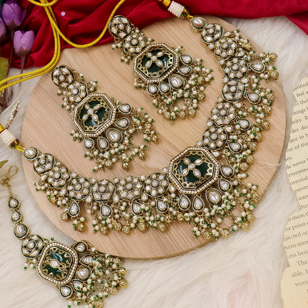 Soha Heritage Statement Necklace-Green