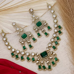 Load image into Gallery viewer, Hina Emerald  Moissanite Set