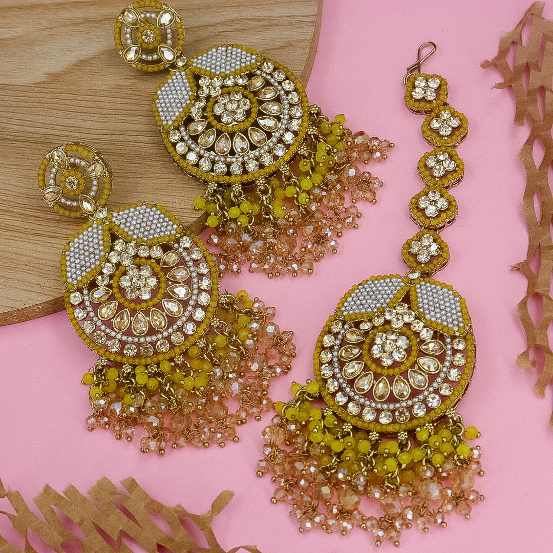 Uzma Pakistani Earrings And Mangtika