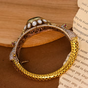 Emerald Trending Moissante Designer Kada