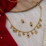 Load image into Gallery viewer, Drop Minimal Sleek Brass Necklace