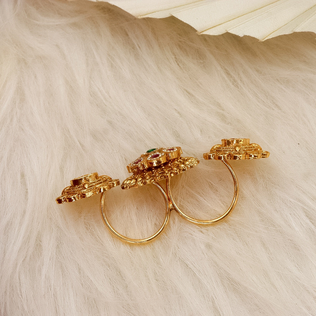 Vita Swaroski Brass Double Finger Ring