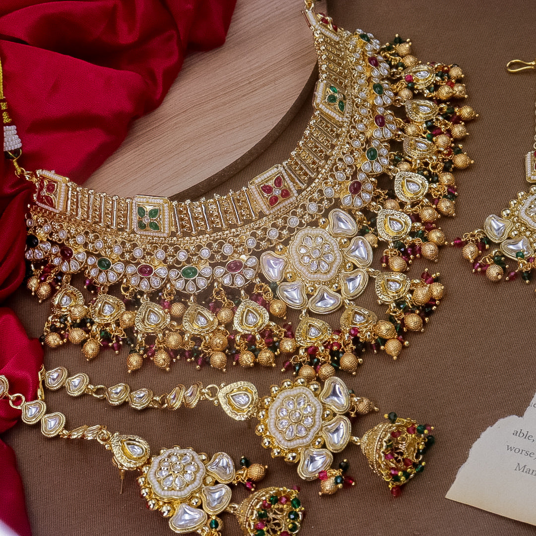 Priti Semi Bridal Rajwadi Copper Choker
