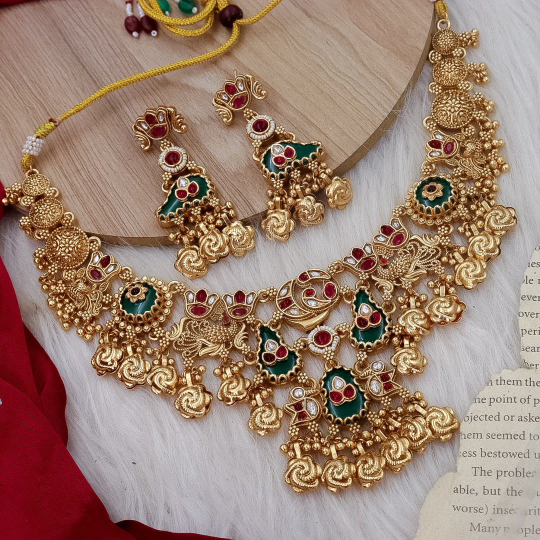 Alina Heritage Choker