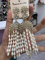 Load image into Gallery viewer, Sujata Pearl Latakan Earrings
