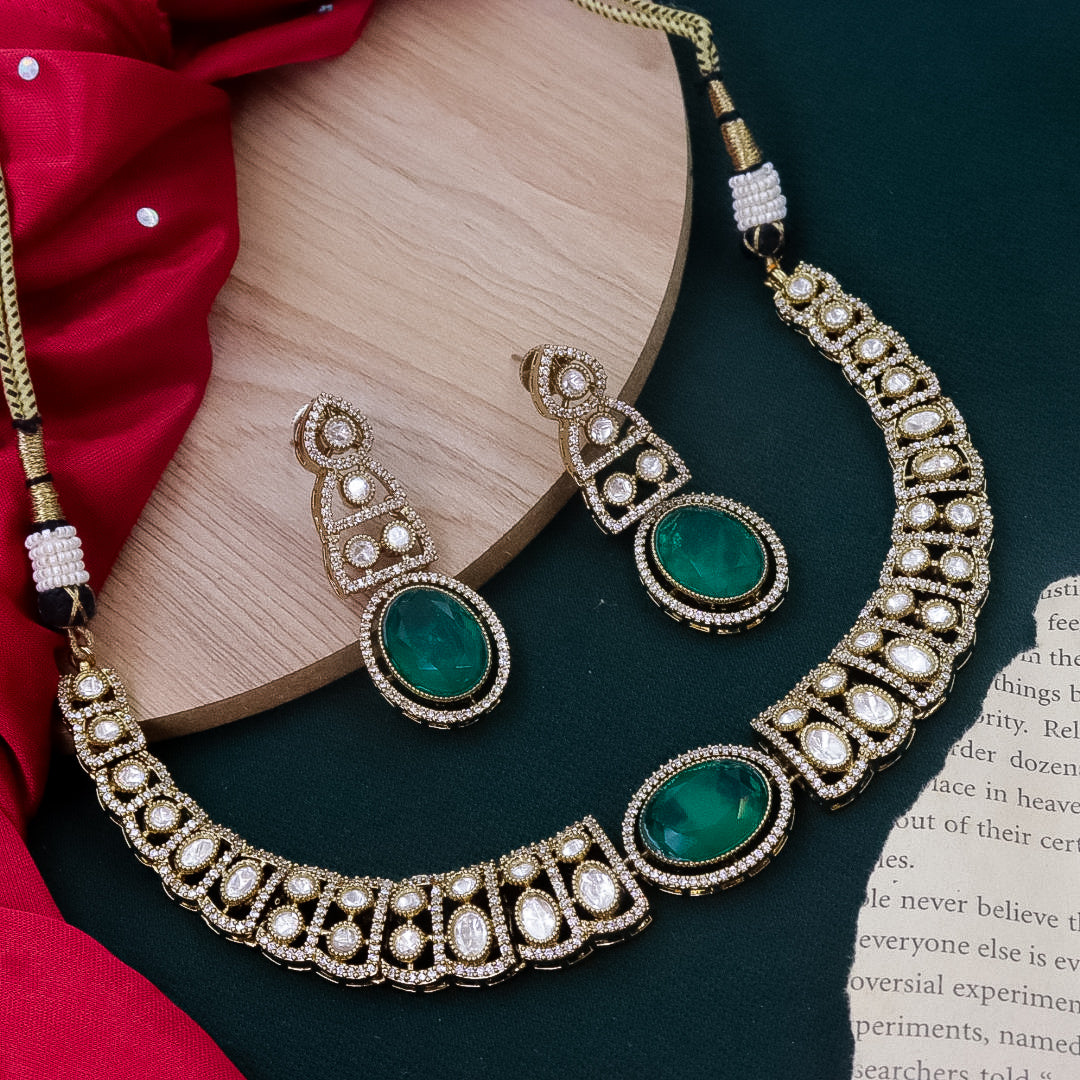 Puja Emerald Choker