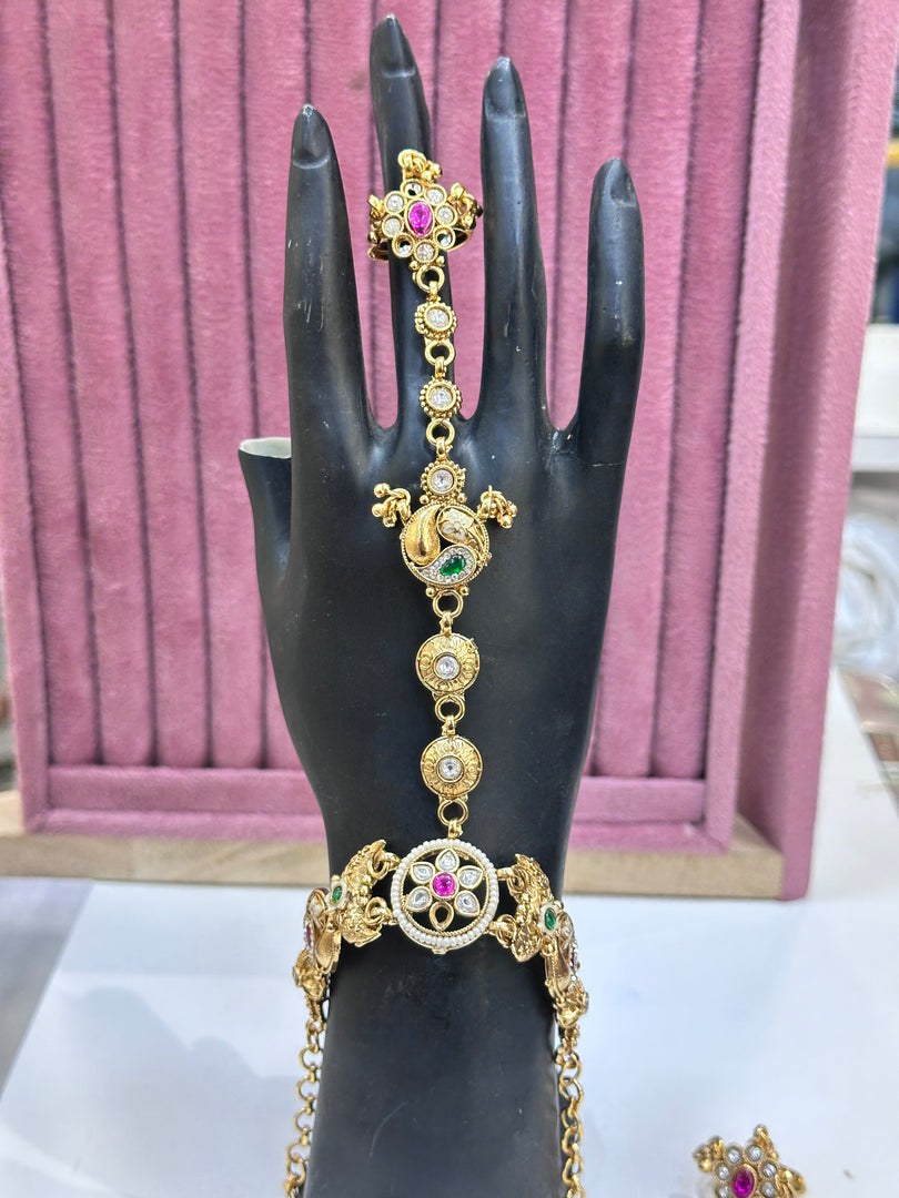 Heritage Premium Hathpanja