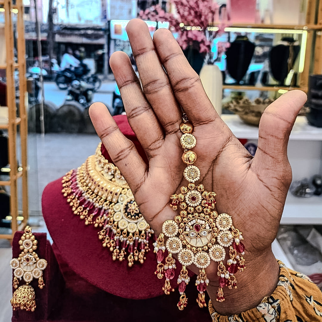 Chahal Semi Bridal Choker Set