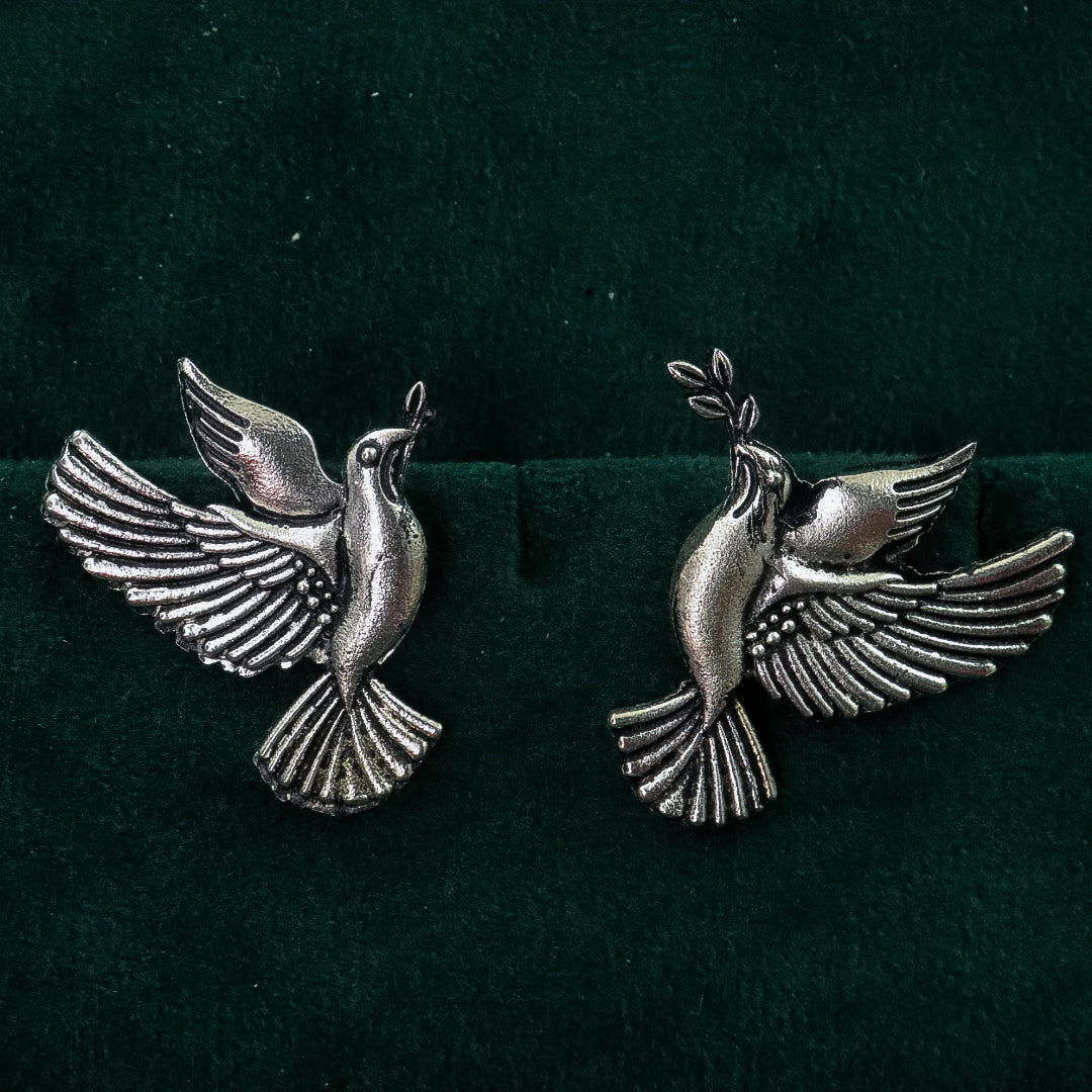 Silver Bird Stud