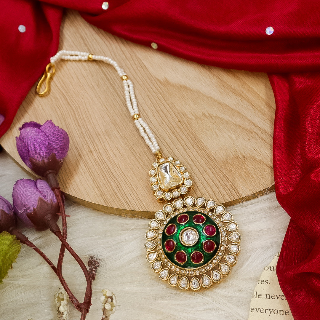Meenakari  Mangtika