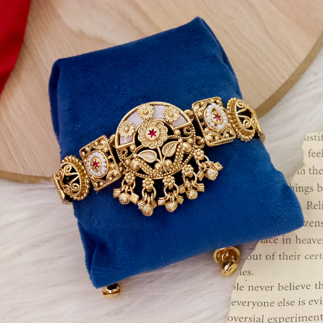 Fili Heritage Bracelet With Ghungroo Latakan