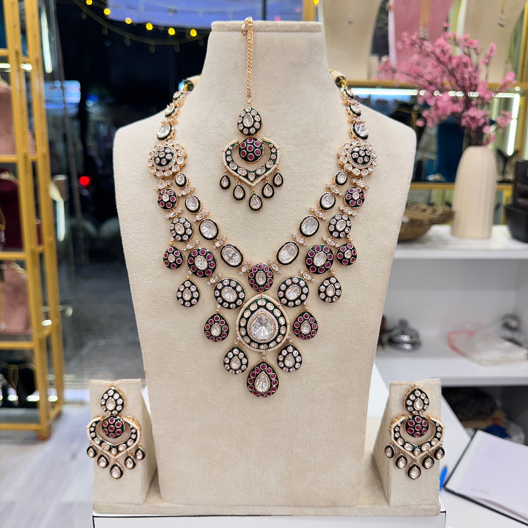 Neha Moissianite Necklace