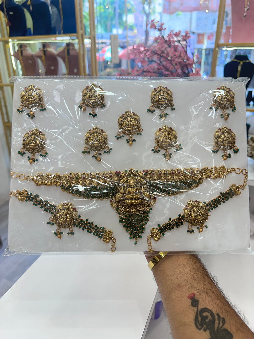 Complete South Indian Temple Bridal Set