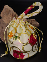 Load image into Gallery viewer, Cute Small Gifting Potli Bag
