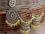 Load image into Gallery viewer, Muskan Hoop Jhumka With Mangtika
