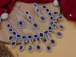 Load image into Gallery viewer, Saloni AD Choker With Mangtika
