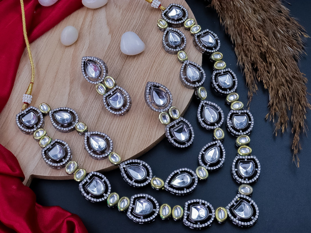 Bhavika Polki Look Alike Choker