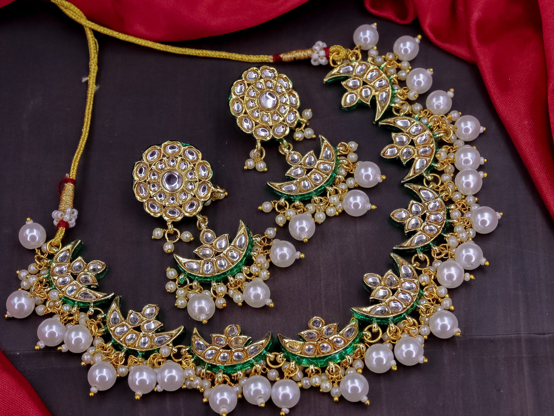 Nilima Kundan Choker Set
