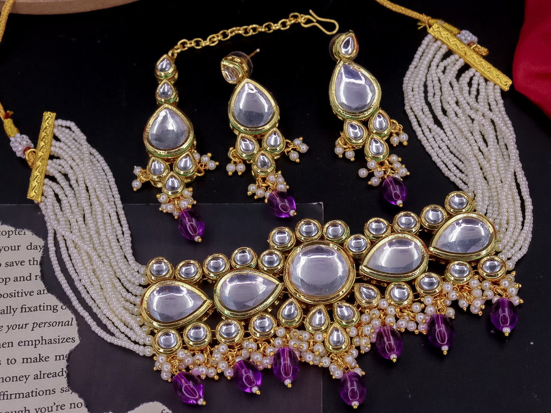 Manisha Kundan Choker Set