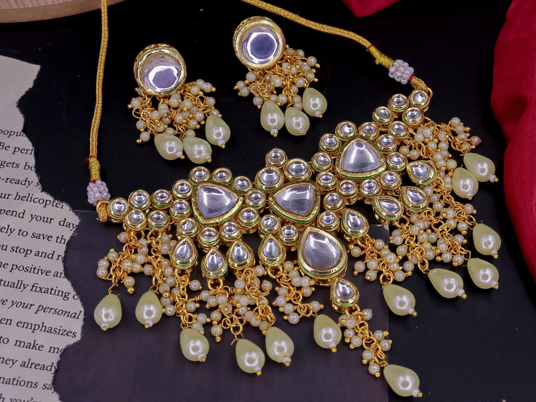 Naaz Premium Kundan Choker With Latkan Drops