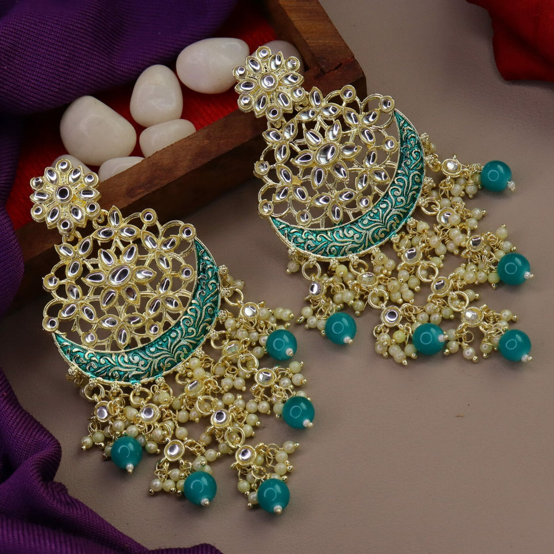 Naziya Meenakari Chandbali