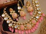 Load image into Gallery viewer, Tisha Kundan Choker Set With Teeka
